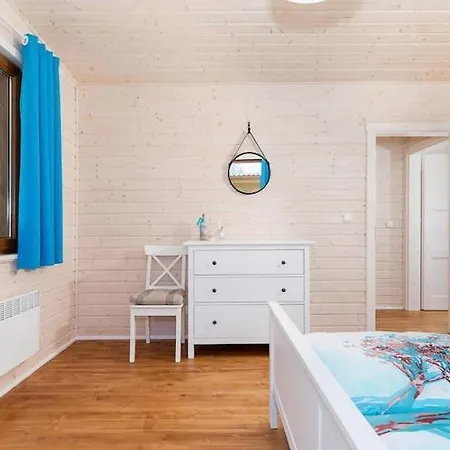 Comfortable No 11 , Summer Pool *